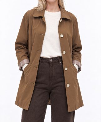 Gabardina Larga con Puños de Cuadros